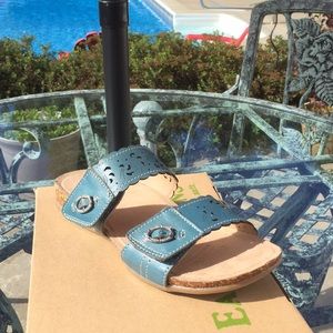 EARTH ORIGINS Leather Sandals